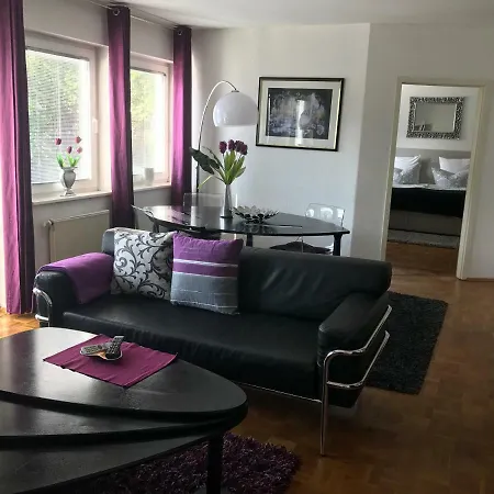 Apartment Apartmenthaus Zentrum Komfort Mit Minikuchen Verschiedener Grossen Kassel